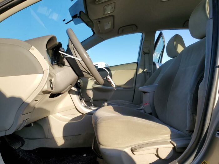 2010 Toyota Corolla - Image 6