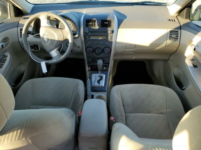 2010 Toyota Corolla - Image 5