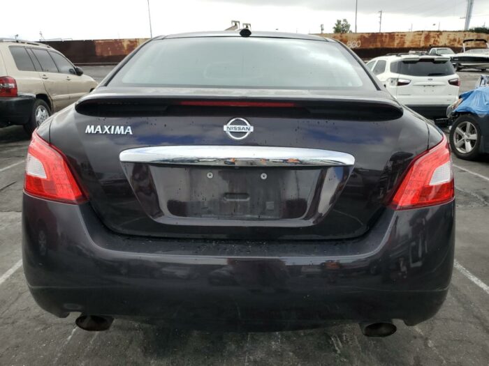 2010 Nissan Maxima S - Image 3