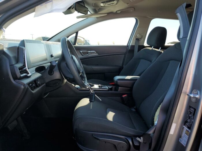 2023 Kia Sportage Lx - Image 5