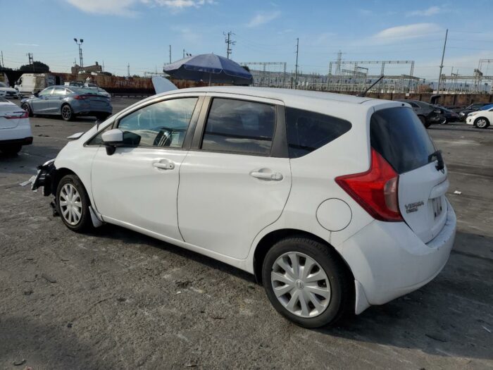 2015 Nissan Versa