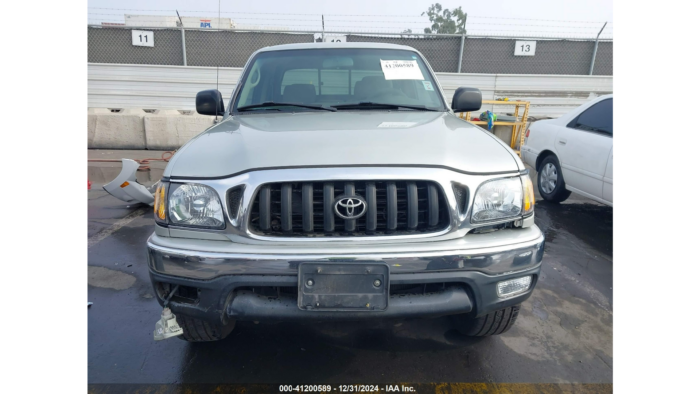 2004 Toyota Tacoma - Image 2