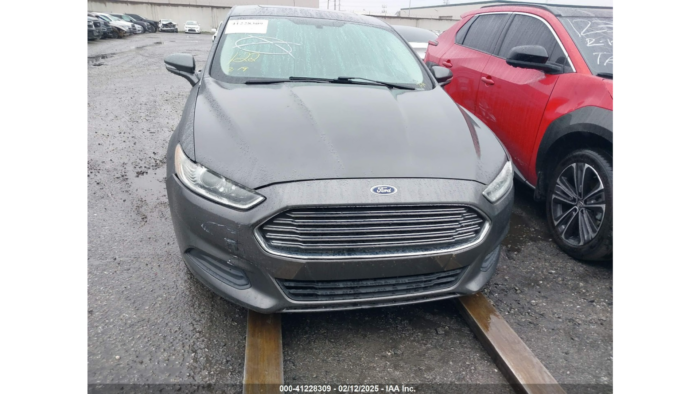 2016 Ford Fusion Se - Image 2
