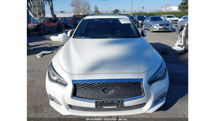 2016 Infiniti Q50 - Image 2