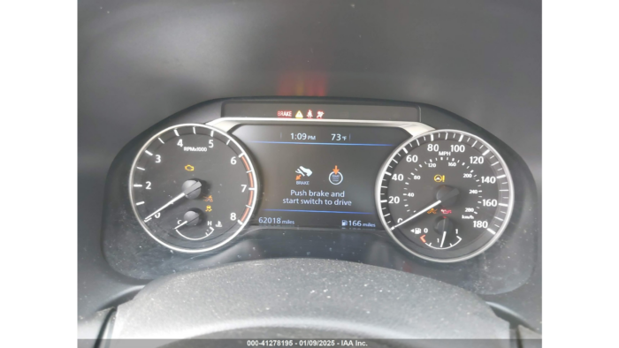 2021 Nissan Altima - Image 9