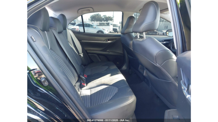 2022 Toyota Camry Se - Image 8