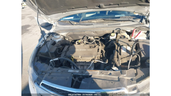 2014 Chevrolet Cruze Ls - Image 2
