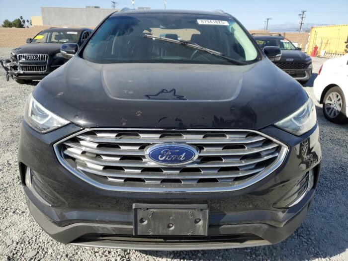 2019 Ford Edge - Image 3