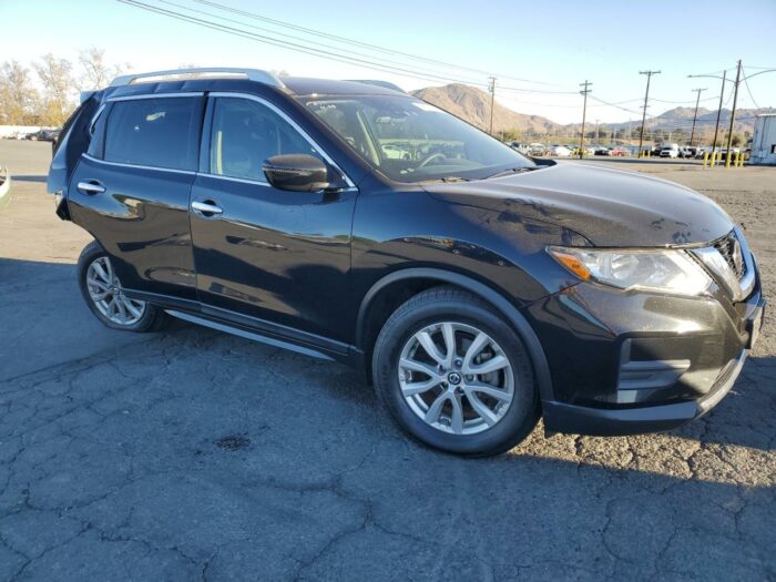 2019 Nissan Rogue S - Image 3