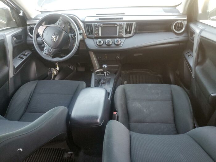2018 Toyota Rav4 Le - Image 6