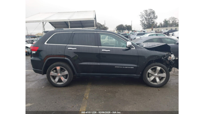 2014 Jeep Grand Cherokee - Image 2