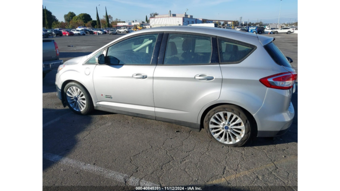 2017 Ford C-max Se - Image 3