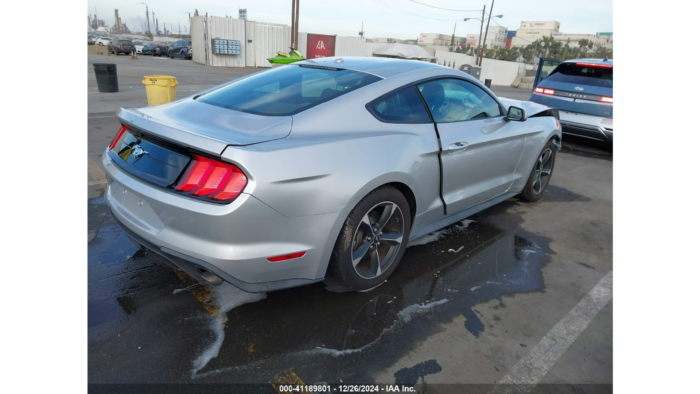 2019 Ford Mustang - Image 2