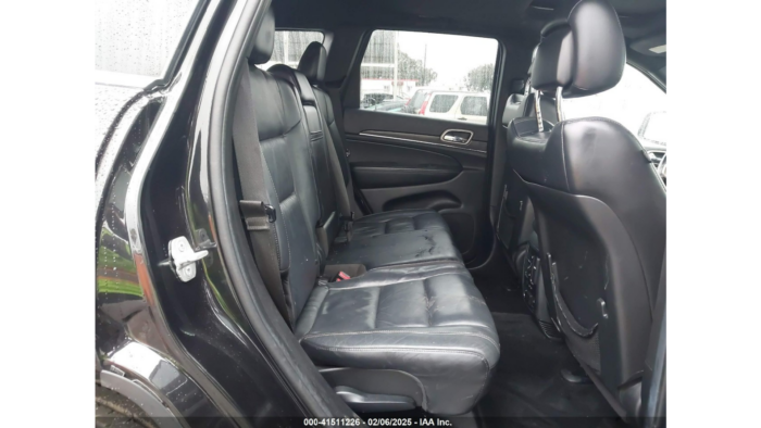 2014 Jeep Grand Cherokee - Image 8