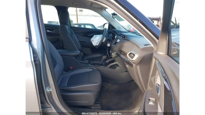 2023 Chevrolet Trailblazer - Image 6