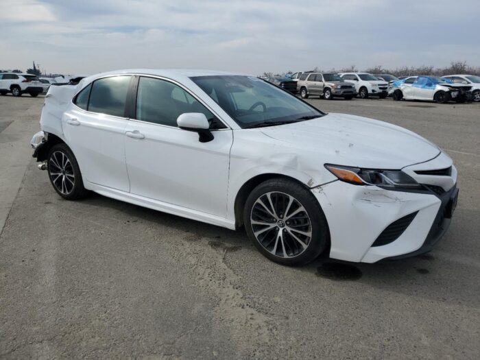 2020 Toyota Corolla Se - Image 2