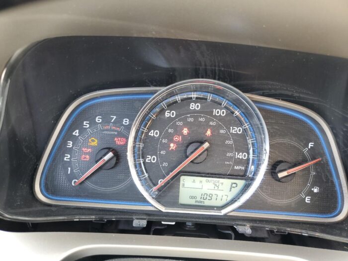 2015 Toyota Rav4 - Imagen 10