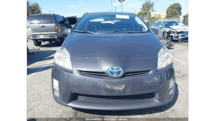 2010 Toyota Prius - Image 2