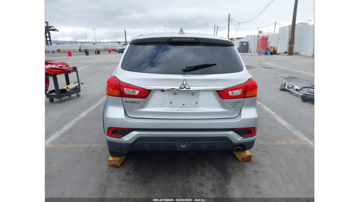 2019 Mitsubishi Outlander - Image 5