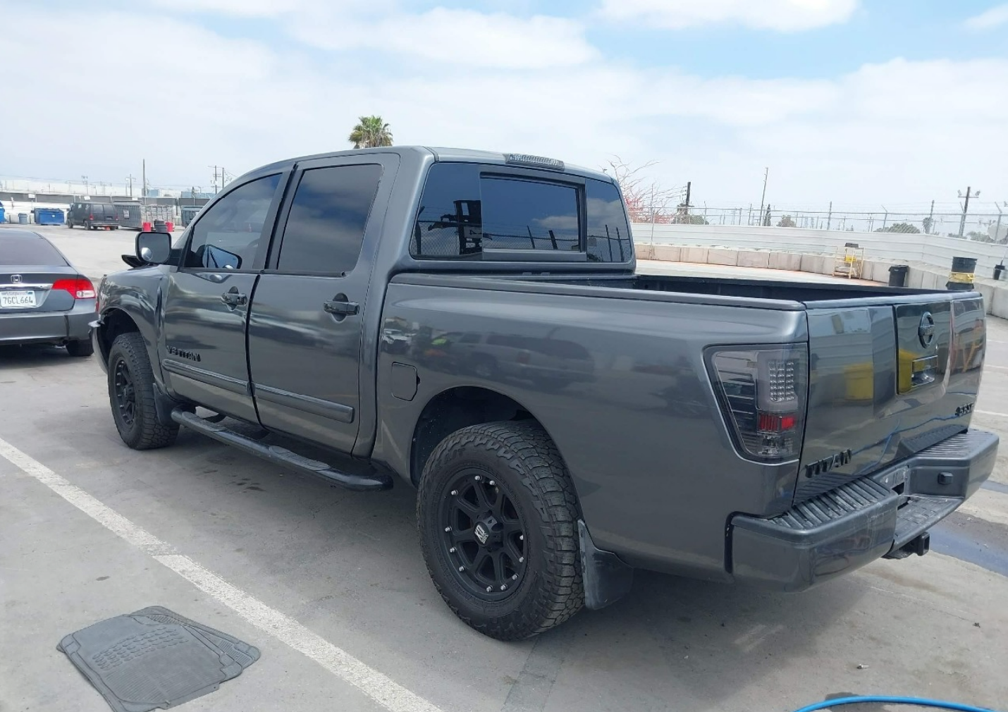 2008 Nissan Titan Se