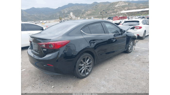 2018 Mazda 3 - Image 2