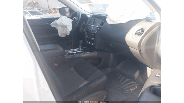 2019 Nissan Pathfinder Sv - Image 6