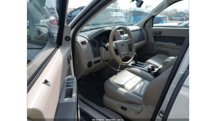2010 Ford Escape - Image 4