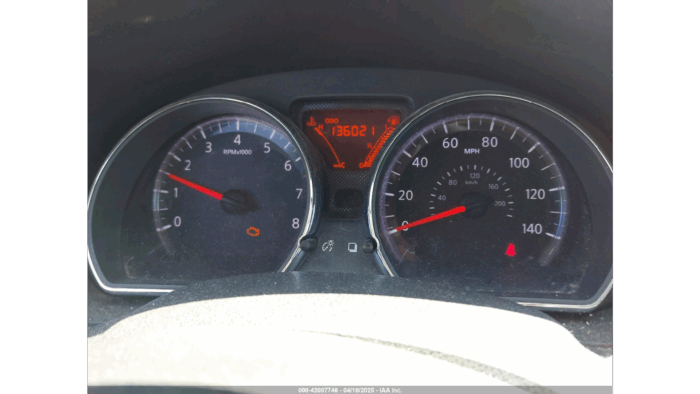 2013 Nissan Versa Sv - Image 11