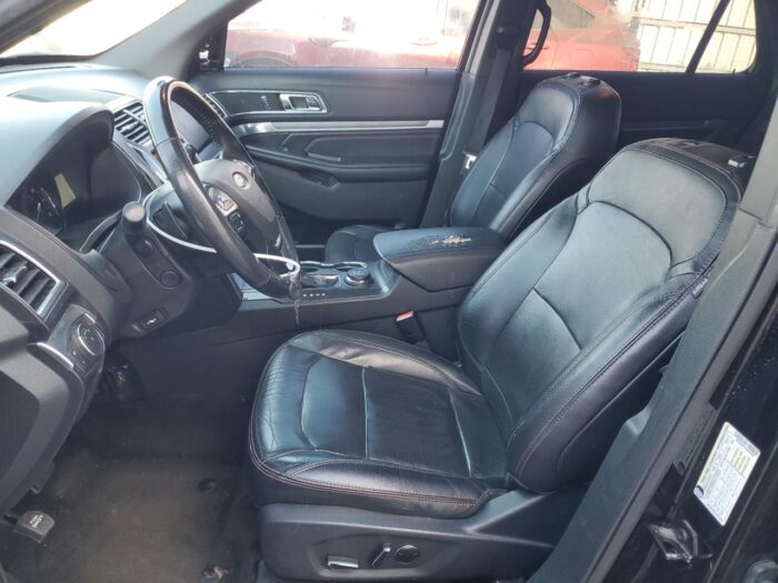 2016 Ford Explorer - Image 9