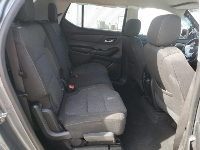 2018 Chevrolet Traverse Ls - Image 7