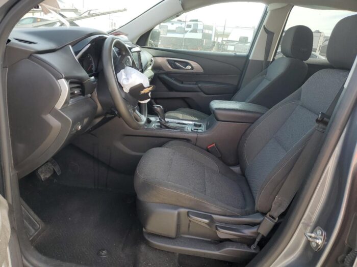 2018 Chevrolet Traverse Ls - Image 5