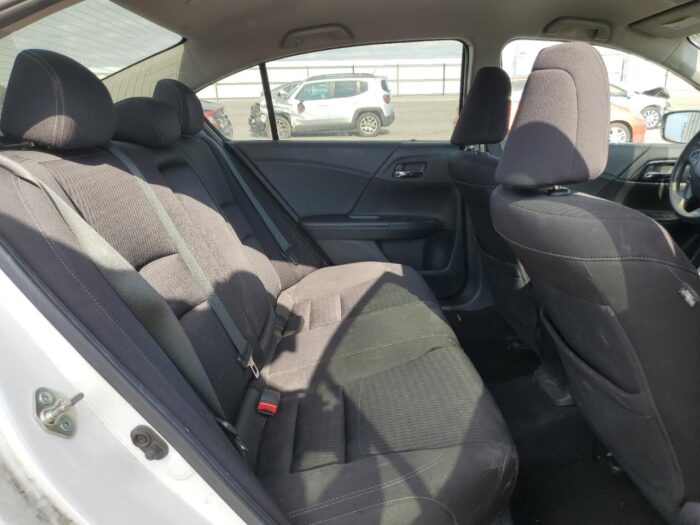 2015 Honda Accord - Image 7