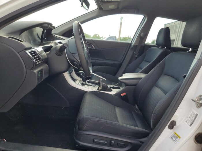 2015 Honda Accord - Image 6