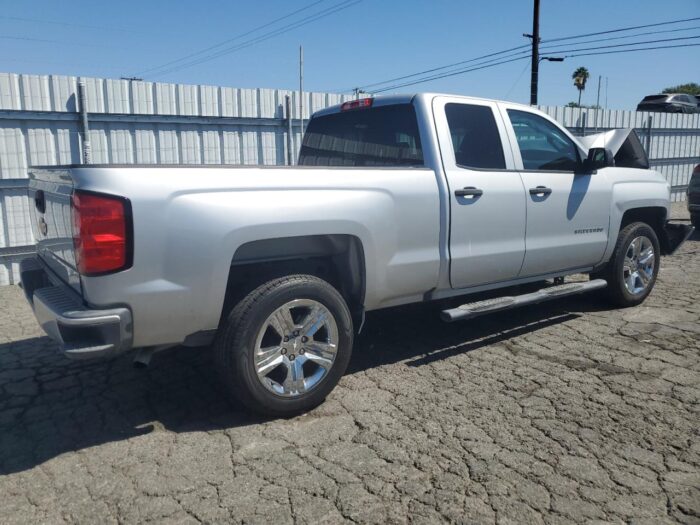 2018 Chevrolet Silverado 1500 - Image 2
