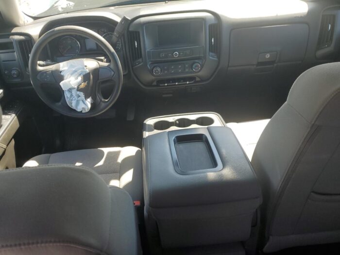 2018 Chevrolet Silverado 1500 - Image 4