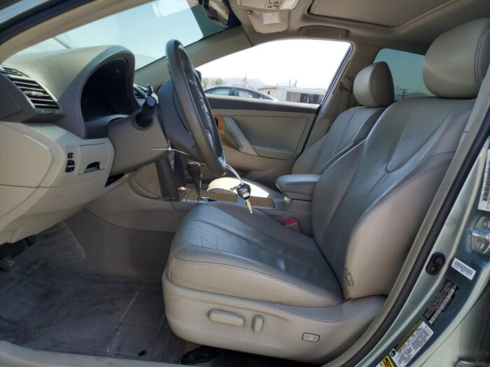 2007 Toyota Camry Le - Image 6