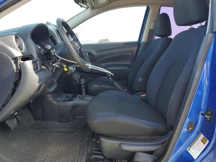 2012 Nissan Versa S - Image 5