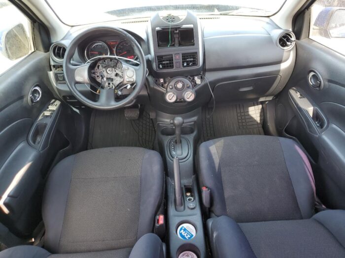 2012 Nissan Versa S - Image 4