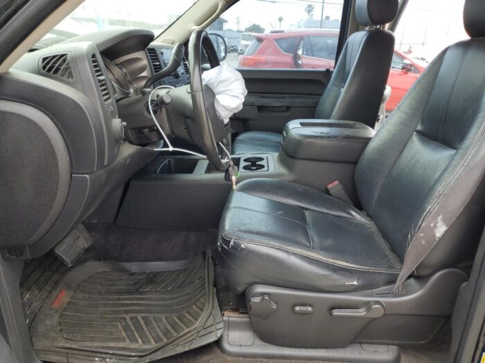 2013 Gmc Sierra C1500 - Image 5
