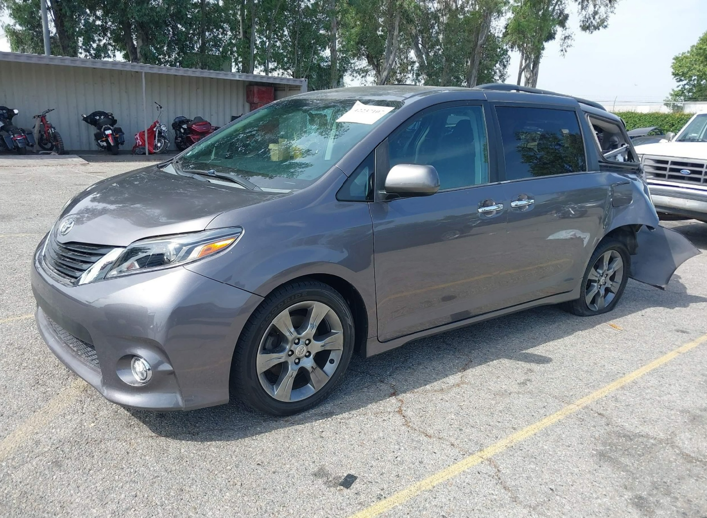 2015 Toyota Sienna Se