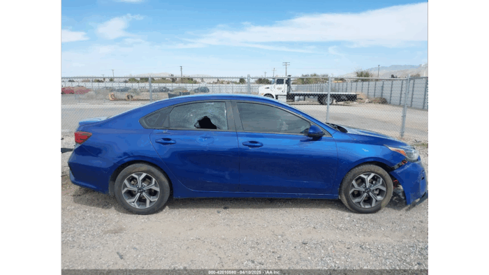 2020 Kia Forte Lxs - Image 3