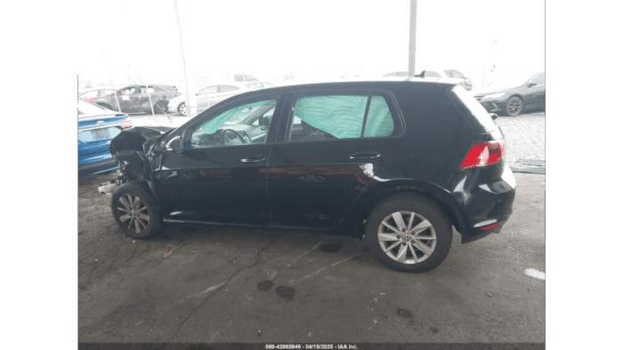 2016 Volkswagen Golf Tsi - Image 3