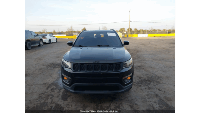 2019 Jeep Compass - Image 2