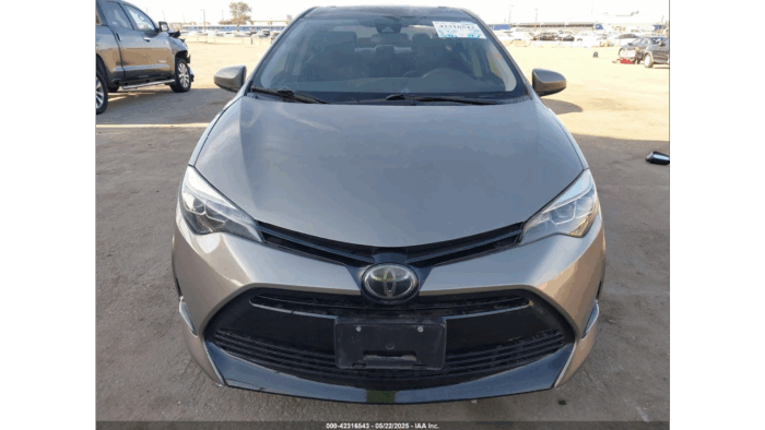 2018 Toyota Corolla Xle - Image 2
