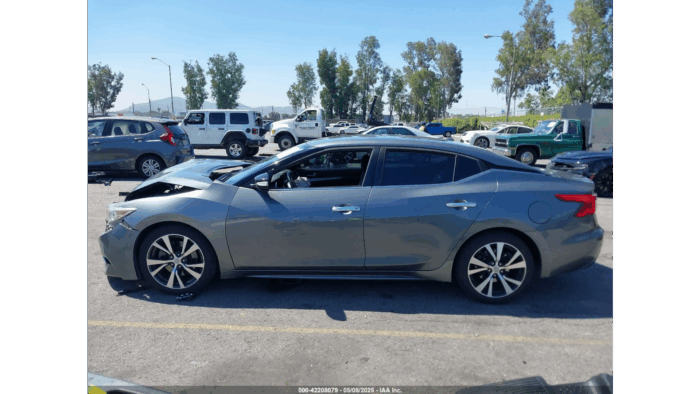 2017 Nissan Maxima - Image 4