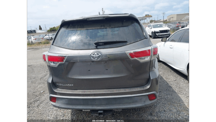 2015 Toyota Highlander Le - Imagen 5