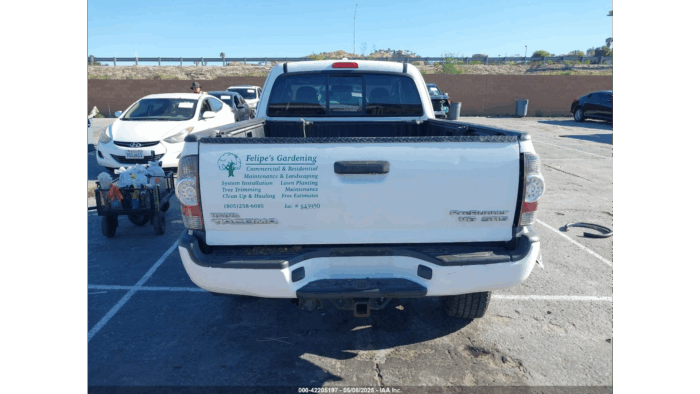 2010 Toyota Tacoma - Image 6