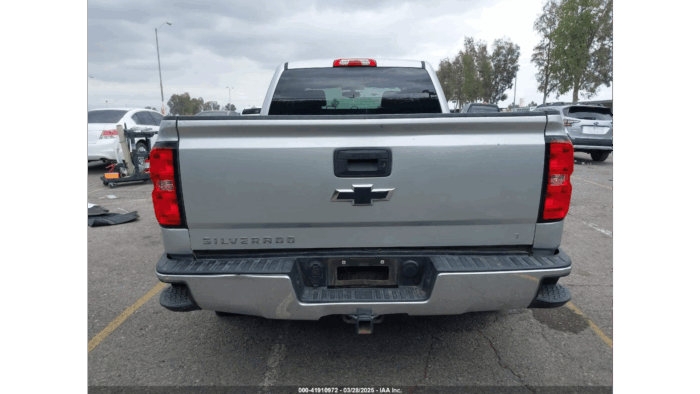 2017 Chevrolet Silverado 1500 - Image 5