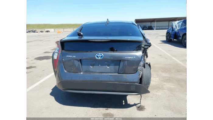 2016 Toyota Prius - Image 4