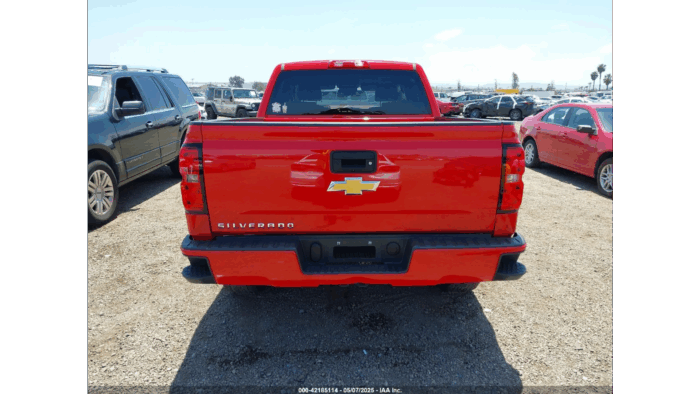 2018 Chevrolet Silverado 1500 - Image 5